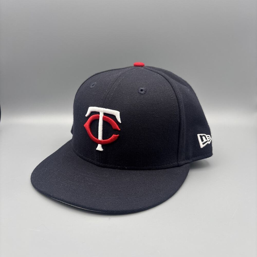 Minnesota Twins New Era 9Fifty Adjustable Snapback Cap Navy Blue
